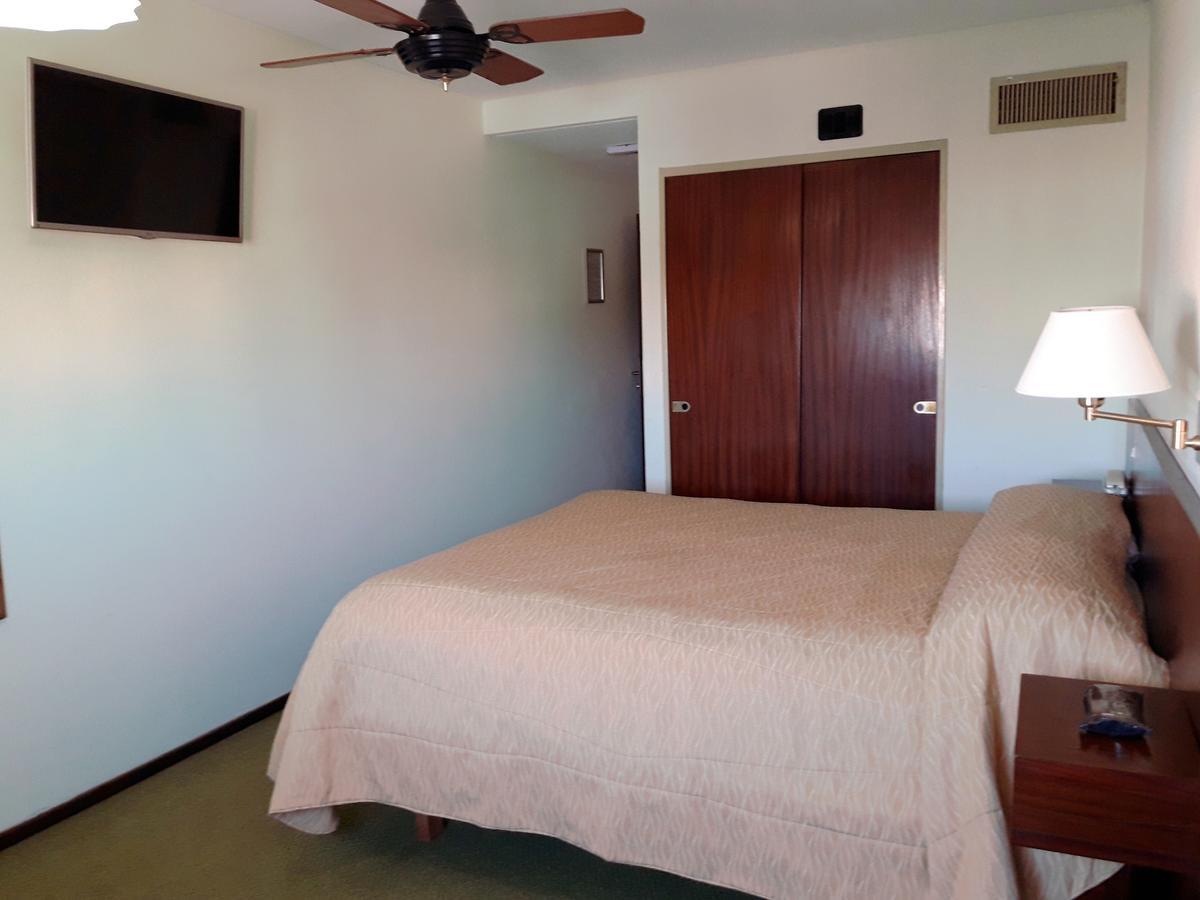 Hotel Eo Park Сан-Клементе-дель-Тую Экстерьер фото